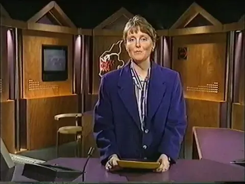 Fra VKS-arkivet 🎥 Klip fra TV/Midt-Vest, 1992. Hvem kan du genkende? 👇
